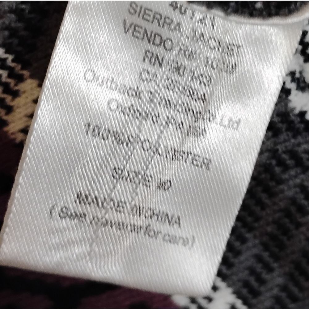 Used Outback Sweater - Picture 3 of 5